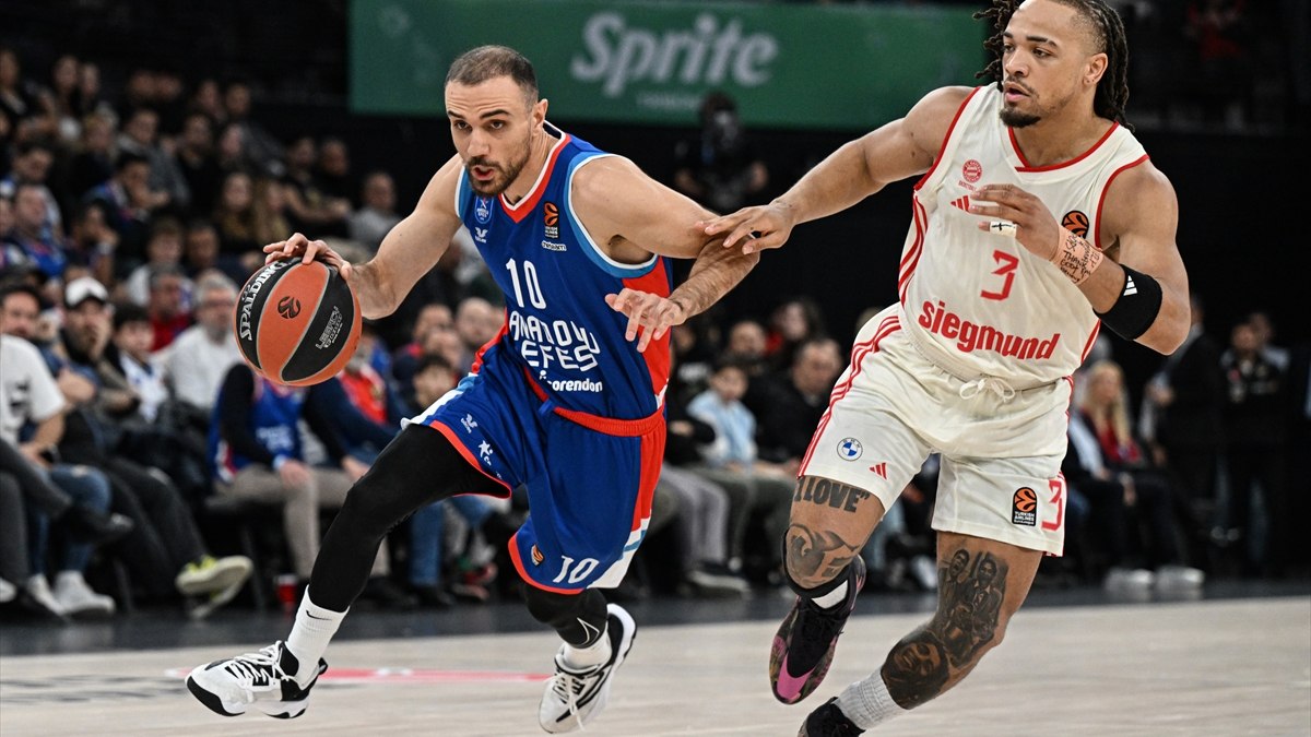 anadolu-efes-evinde-bayern-munihi-devirdi-jQ4Wfv2w.jpg